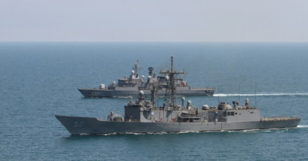 Symbolfoto Nato-Schiffe
